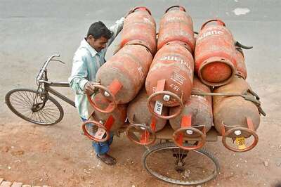 Indian Oil Hikes Jet Fuel Prices, Cuts Non-subsidised LPG Rate