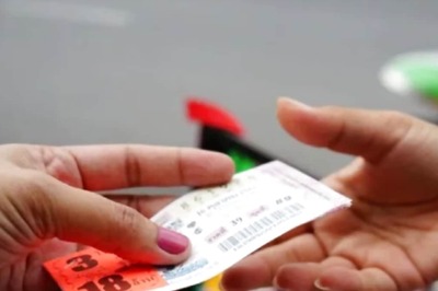 US Couple Wins Lottery Worth $2 Million After Unknowingly Buying Duplicate Tickets