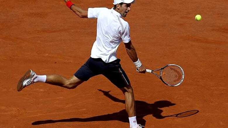 French Open: Djokovic through to 2nd round