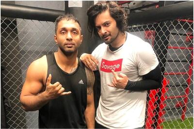 Ali Fazal Spending Hours Kickboxing and Combat Training Under an MMA Coach
