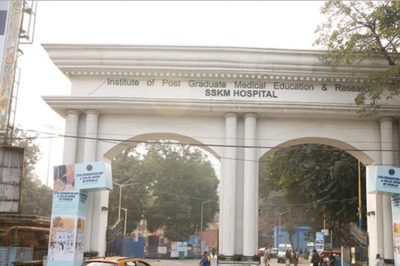 Man Thrashed With Hockey Sticks At Kolkata’s SSKM Hospital, Doctors Raise Security Concern