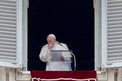 Coughing Pope Cancels Participating in Spiritual Exercise Amid Italy’s Coronavirus Scare