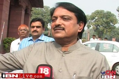 Vilasrao Deshmukh stable but remains in ICU