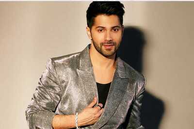 Varun Dhawan Says 'The Parallel Cinema Movement has Been Started by Harsh Varrdhan Kapoor'