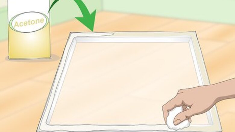 How to Restretch a Silkscreen Frame With Adhesive