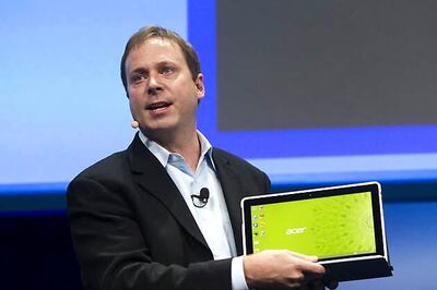 Intel shows off next-gen ultra thin laptops at CES 2013