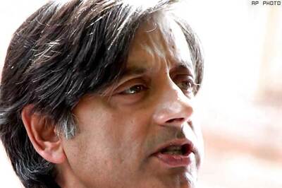 Congress slams Shashi Tharoor for praising PM Modi