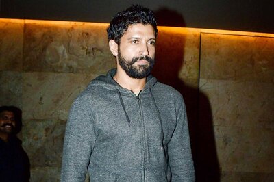 Padmaavat Row: Farhan Akhtar Hits Out At Protesters For Attacking A School Bus in Gurugram, Calls It 'Terrorism'