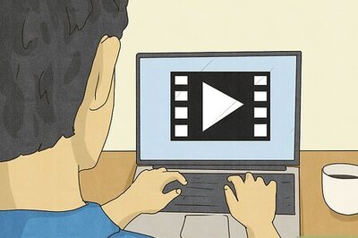 How to Kiss a Girl at the Movies