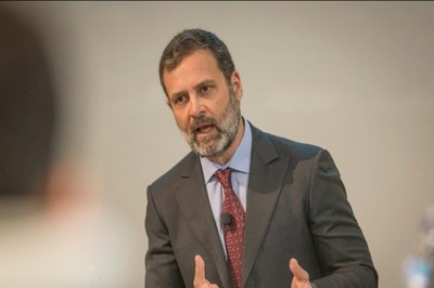 Govt Rattled by Rahul's Questions on Adani Issue, Hiding Behind Police: Cong on Delhi Police Notice