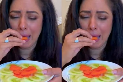 Anupamaa Fame Rupali Ganguly's Diet Leaves Her in Tears; Watch Hilarious Video