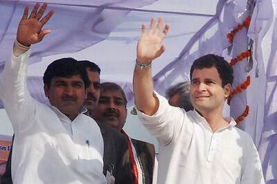 BJP trying to cover-up its 'thieves': Rahul