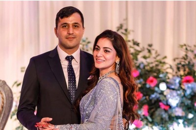 Shraddha Arya Nagal Wears Saree Worth Rs 1.8 Lakh to Her Wedding Reception, See Pics