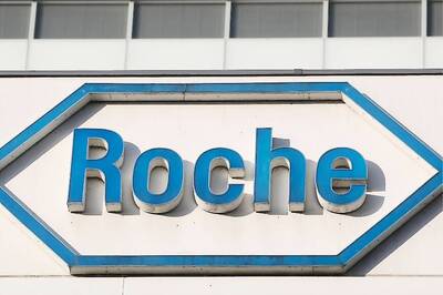 UK in Talks with Roche on 'Game Changer' Covid-19 Antibody Tests