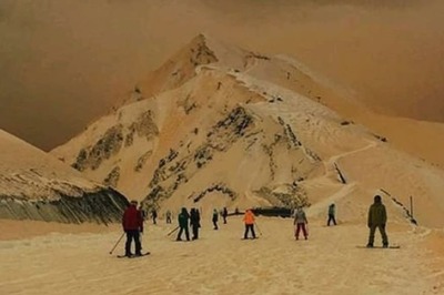 'Like Skiing on Mars': Snow Turns Orange in Eastern Europe