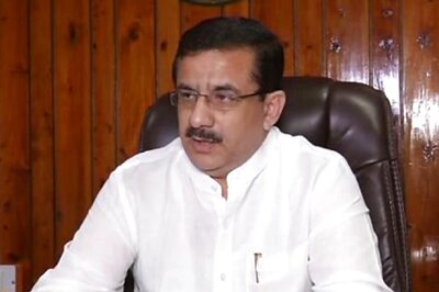 3 Held for 'Conspiring to Kill' UP Shia Waqf Board Chief Waseem Rizvi