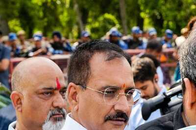 Delhi BJP Protests Against AAP Govt Over Waterlogging; Alleges Corruption in Desilting of Drains