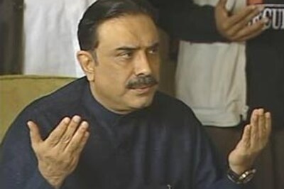 Zardari chickens out, sacrifices goats to stop trouble