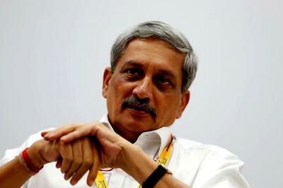 Goa Chief Minister Manohar Parrikar Leaves for US for Treatment