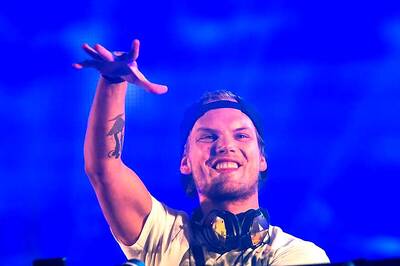 Calvin Harris, Madonna, Alia Bhatt and Others Mourn DJ Avicii's Sudden Demise