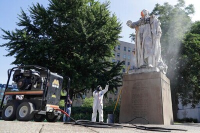 King Louis XVI Statue Removed From Protest Site In Kentucky