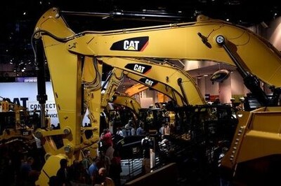 Caterpillar offers cautious outlook after punishing quarter; shares drop