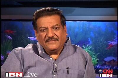 Maharashtra CM faces revolt, ties with NCP worsen