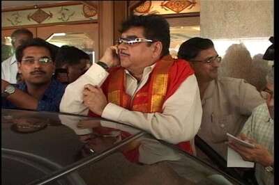 Shatrughan Sinha, Advani, MM Joshi may be dropped from list of BJP campaigners for Bihar polls: Sources