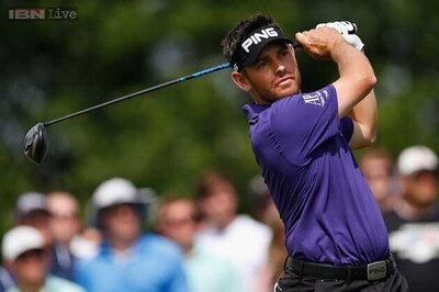 Fast finish lifts Oosthuizen into tie for Byron Nelson lead