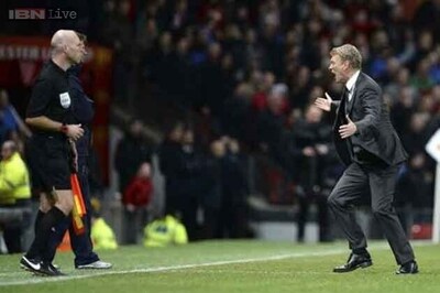David Moyes hits out at referee over penalty claim