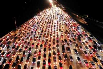 Passenger Vehicle Sales Fall 20 pc, Commercial Vehicle Down 18 pc in September: FADA