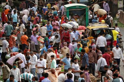 India's 2nd Covid Wave Might Last till End of May, Could See 3 Lakh Daily Cases: Top Virologist