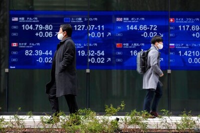 World Stocks Wobble As Investors Grow Cautious Over Outlook