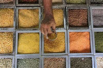 As Food Prices Slump, Pressure Grows For More Interest Rate Cuts