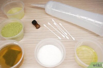 How to Do a Henna Tattoo