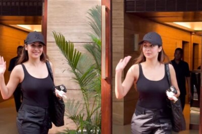 Malaika Arora Keeps It Comfy In A Tank Top And Cargos As She Goes Out And About Town; Watch