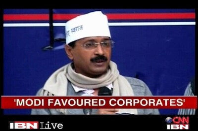 Kejriwal targets Modi over Gujarat gas deal