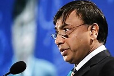 Mittal starts merger talks with Arcelor