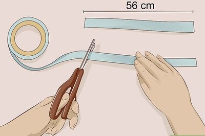 How to Sew Ribbons on Pointe Shoes