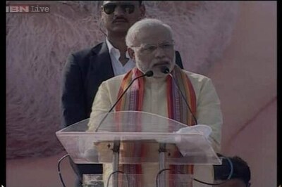 Kolkata: Modi attacks Mamata, Left in first rally in Bengal