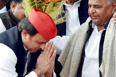 ​​2022 UP Polls: Why Akhilesh and Samajwadi Party Need the Mulayam Touch