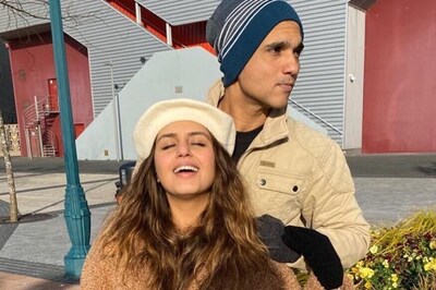 Huma Qureshi's Beau Mudassar Aziz Shares New Year Pic With 'His Reason to Smile'