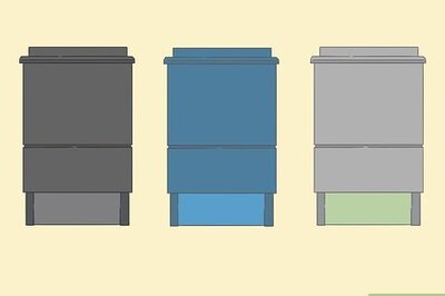 How to Attract Bats to a Bat House