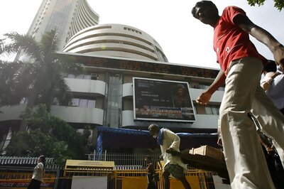 Sensex Regains 28K-level, Soars Over 270 Points
