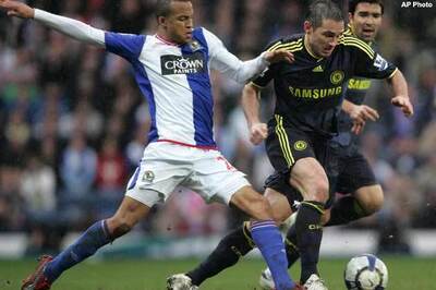 Chelsea draw allows United breathing space