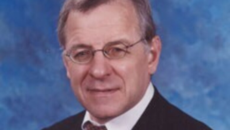 Longtime news anchor Bill Beutel dies