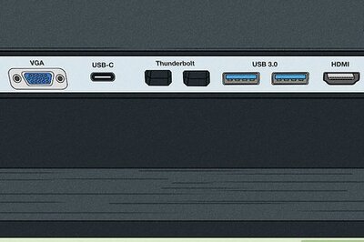 How to Connect a Macbook Air to a Monitor with a USB