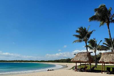 Fiji's New Rules Aimed At Curbing Omicron Spread; Tourism to Take a Hit