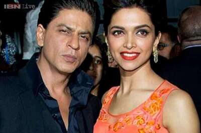 'Happy New Year' cast to visit Twitter headquarters in San Francisco