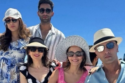 Karisma Kapoor Shares ‘Famigila’ Photo Featuring Alia Bhatt, Ranbir Kapoor And Others, Fans React